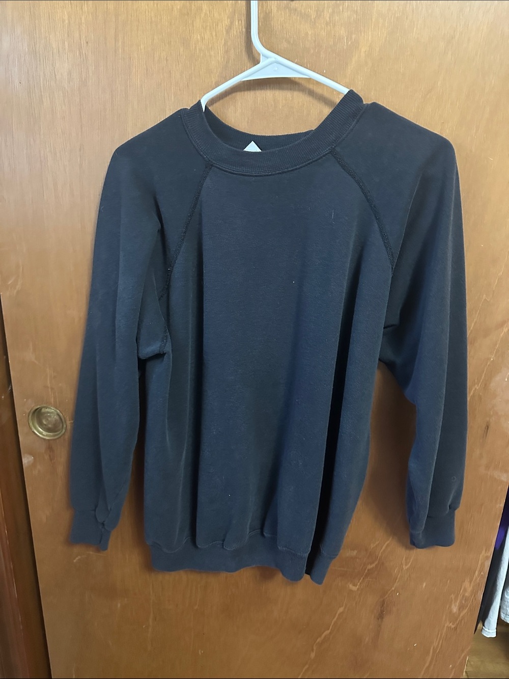 Men's Black Crewneck Sweatshirt